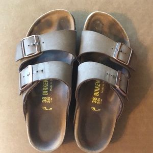 Women’s size 8 Birkenstock